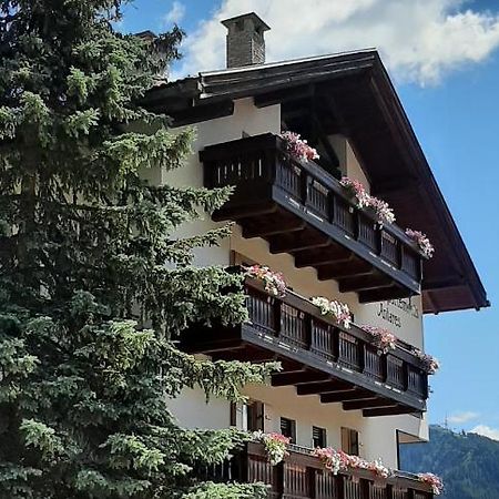 Apartments Antares Colfosco Kültér fotó